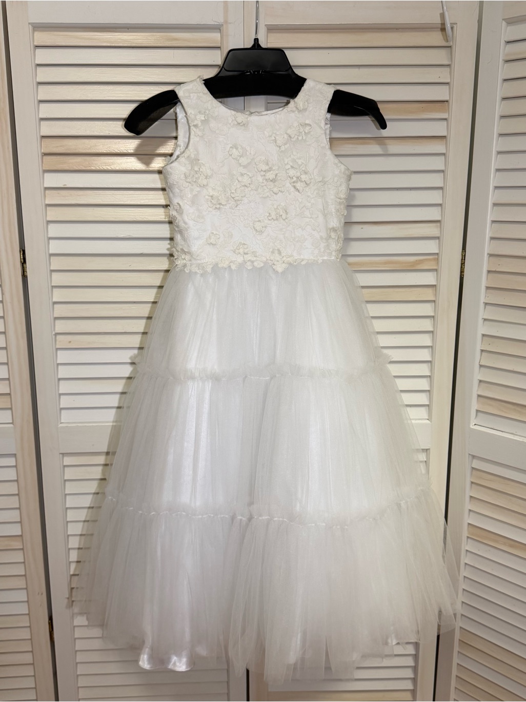 Joan Calabrese White Girl’s Dress ***Nwt***